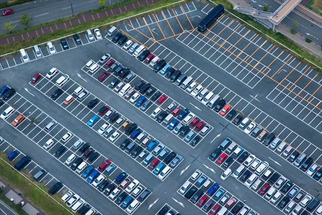 広大な駐車場